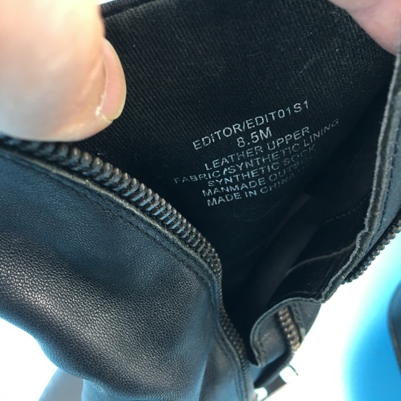 Steve Madden Womens Black  Leather Zip Ankle Boots - Picture 3 of 5